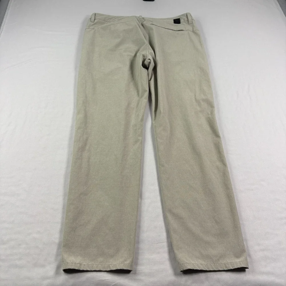 Vuori‎ Aim Pants Mens Size 32 Beige Chino Golf Tech Stretch Performance Casual
